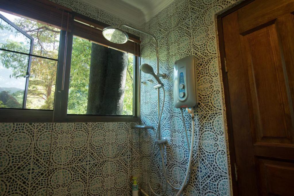 De Serenity - Exclusive Jungle Retreat Seremban Buitenkant foto