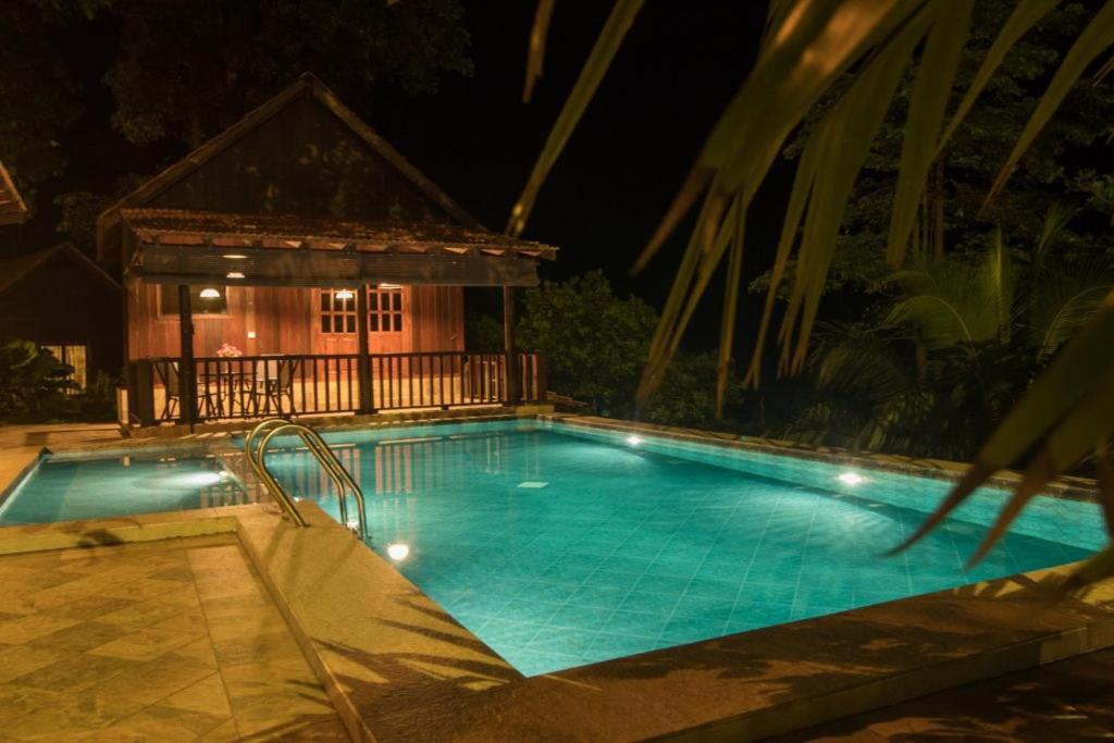De Serenity - Exclusive Jungle Retreat Seremban Buitenkant foto