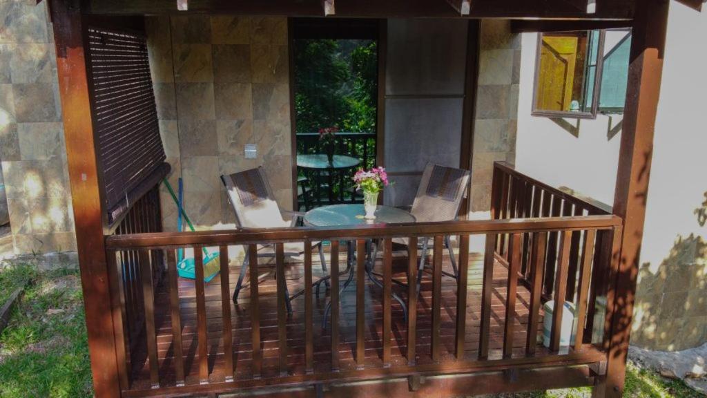 De Serenity - Exclusive Jungle Retreat Seremban Buitenkant foto